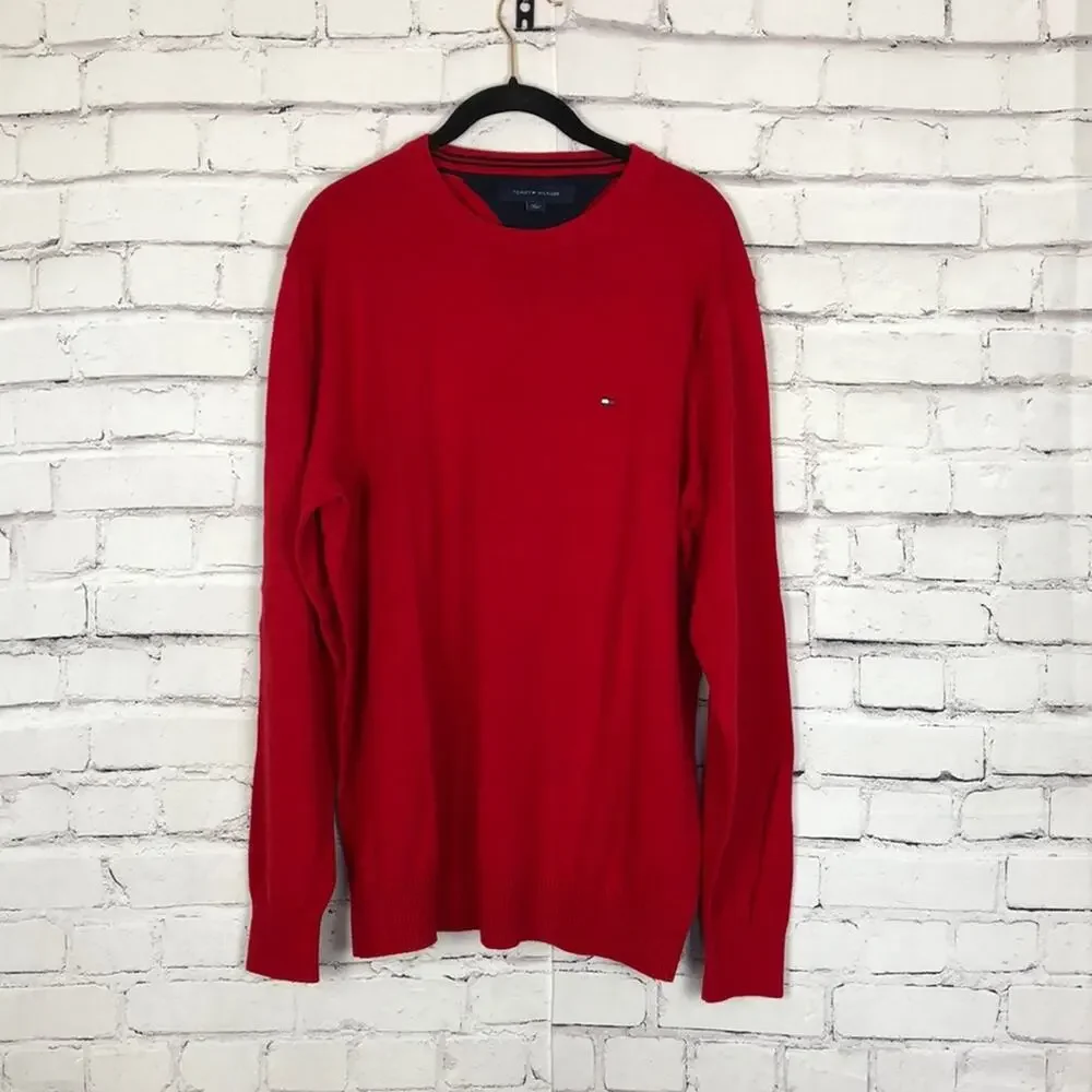 Tommy Hilfiger men’s red long sleeve crewneck knit sweater Size Medium